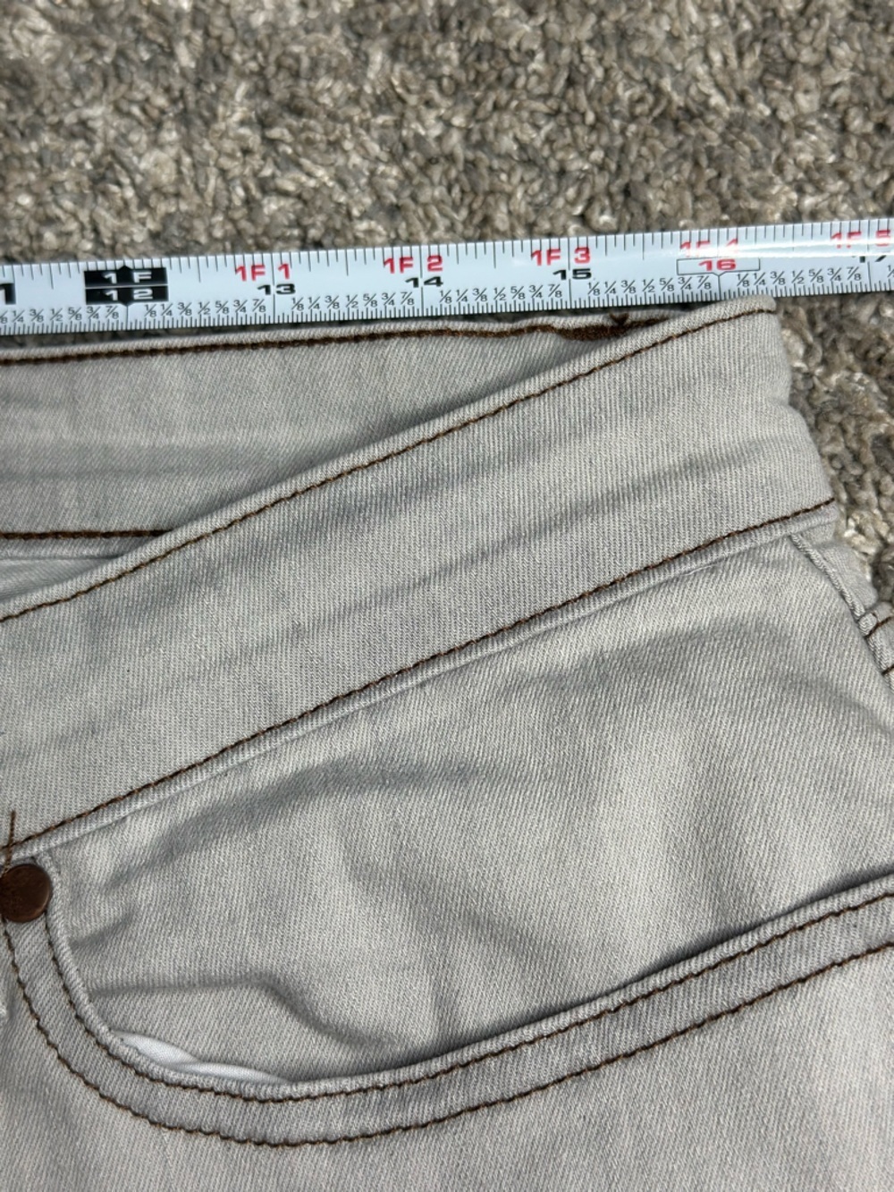 EILEEN FISHER LIGHT GRAY SKINNY JEANS 12 mid rise stretch minimalist casual - Picture 10 of 10